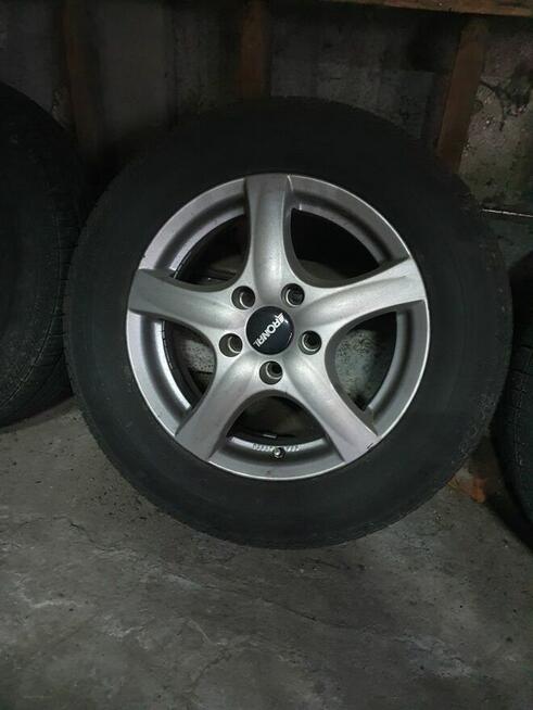Koła aluminiowe z oponami r15