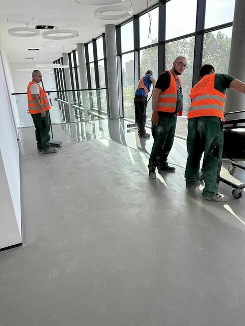 podłoga samopoziomująca cementowa MFC FINAL 430 45Mpa 5-15mm