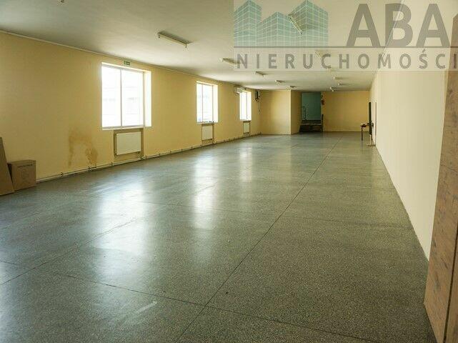 Na sprzedaż sklep, hala sprzedażowa w Kole