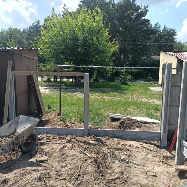 Montaż ogrodzenia panelowego