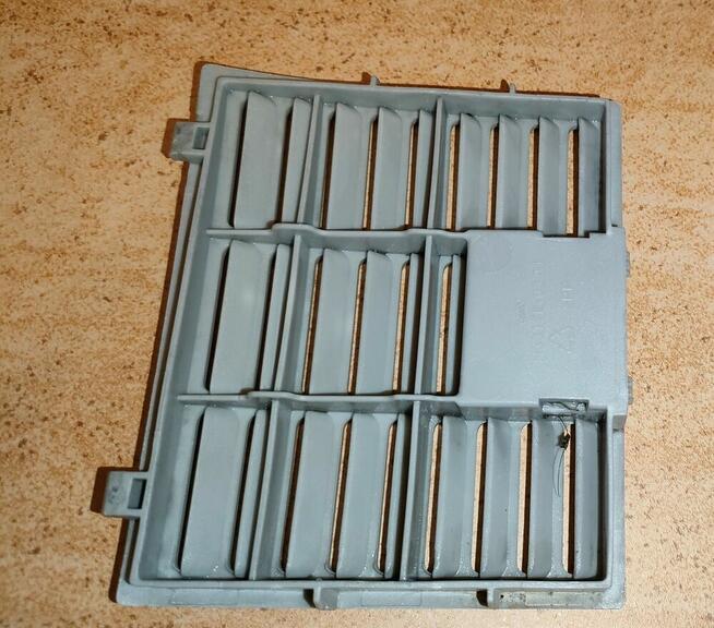 Zelmer Dot Typ VC 1002.0EK / ZVC 122EK -odkurzacz na części