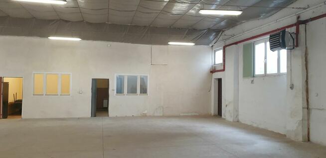 HALA 651 m2 z parkingiem 1500 m2 ogrodzonym