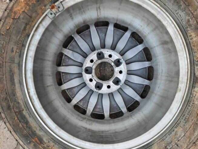 Oryginalne alufelgi Gullideckel 15 Mercedes190 W201 opony