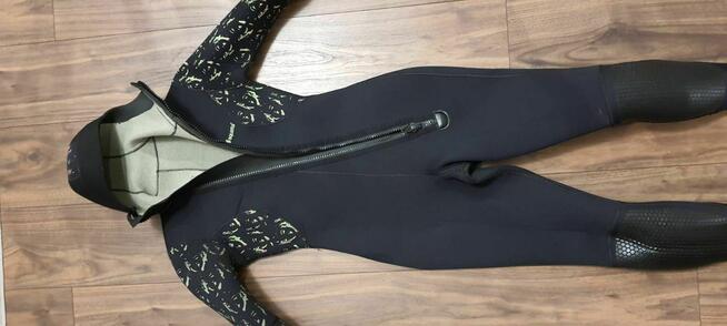 Skafander kombinezon Aquata 7mm rozmiar 40 jak nowy