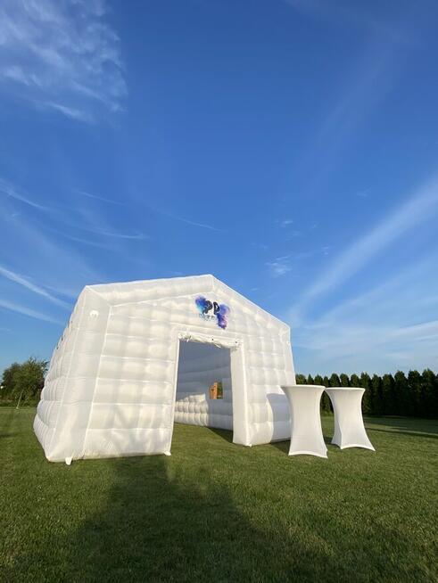 Wynajem dmuchanego namiotu imprezowego