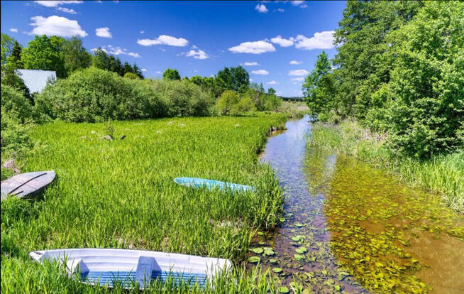 Piękna działka nad jeziorem