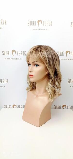 Peruka syntetyczna z grzywką