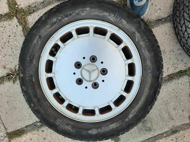Oryginalne alufelgi Gullideckel 15 Mercedes190 W201 opony