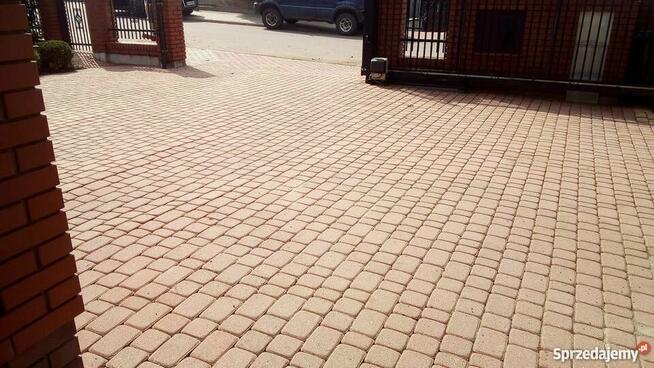 Czyszczenie Pranie Dezynfekcja Sprzątanie Domu i Biur