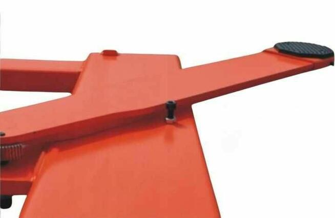 Podnośnik nożycowy mobilny 2,8T 1,45M regulowany łapy solidny