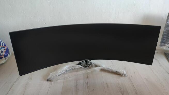 Monitor Gamingowy zakrzywiony panoramiczny Samsung Odyssey