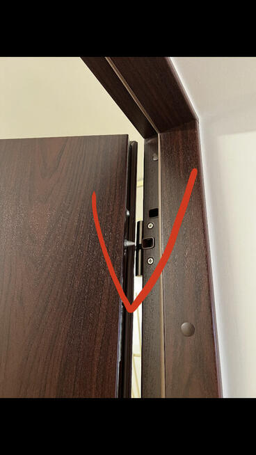 Naprawa okna Regulacja drzwi Serwis Złota rączka Tanio