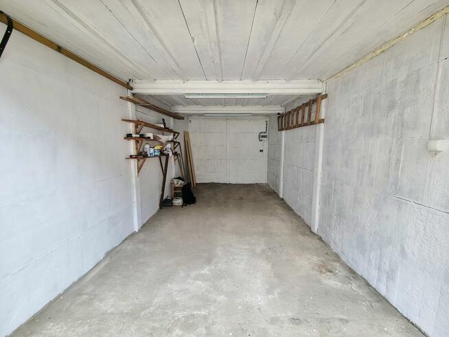 Garaż magazyn Targówek Bródno prąd