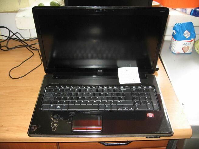 Laptopy nowe i lezaki magazynowe