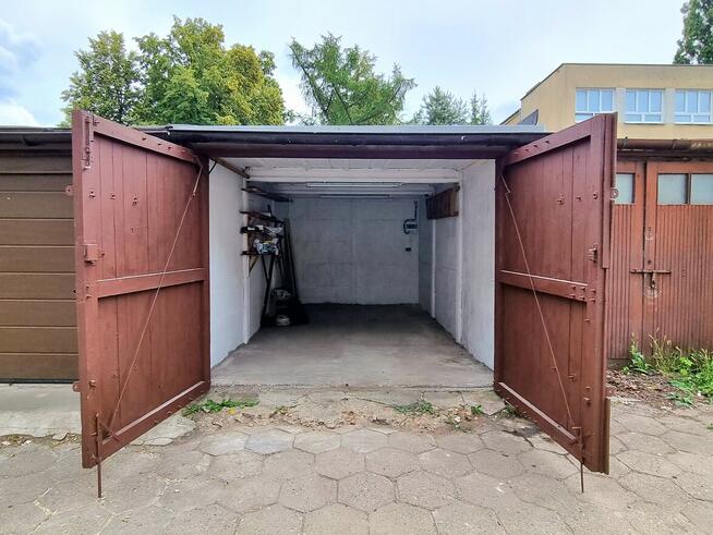 Garaż magazyn Targówek Bródno prąd