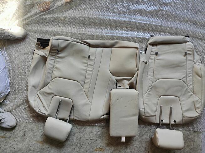 Tapicerka Ford Edge Tytanium 2020 USA czarna i beżowa