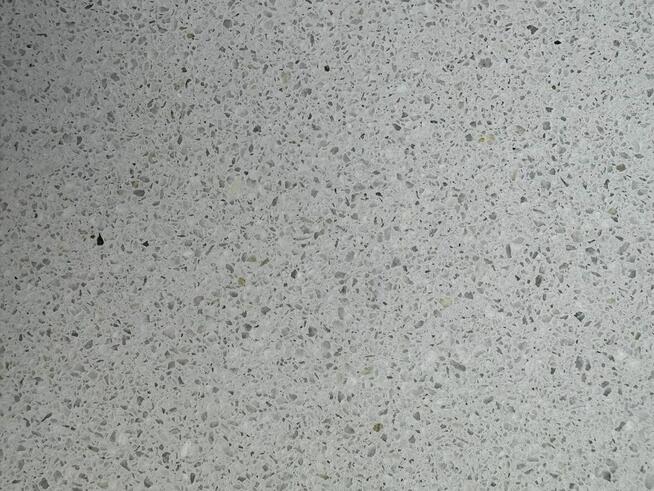 podłoga dekoracyjna MFC MICRO TERRAZZO 35Mpa 10-30mm