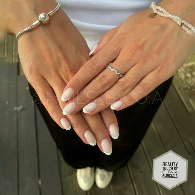 Manicure Hybrydowy Warszawa