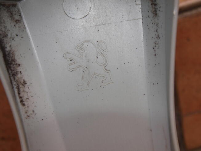 Peugeot kołpaki 16 oryginalne (komplet 4 sztuki)