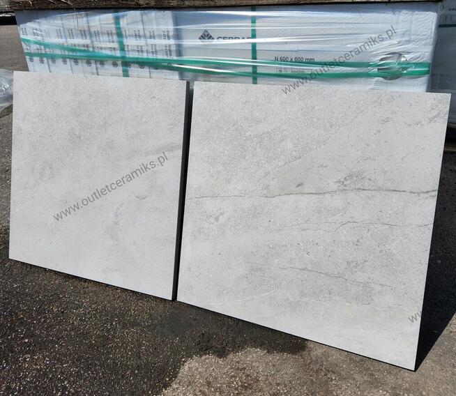 Płytki gresowe 2cm na taras wentylowany gat.1 60x60 Highway