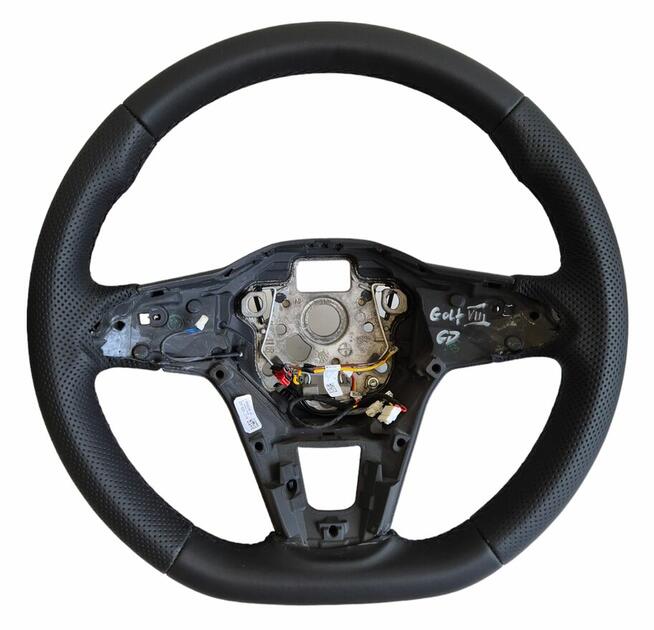 Kier Center - obszywanie kierownic, modyfikacja owalu