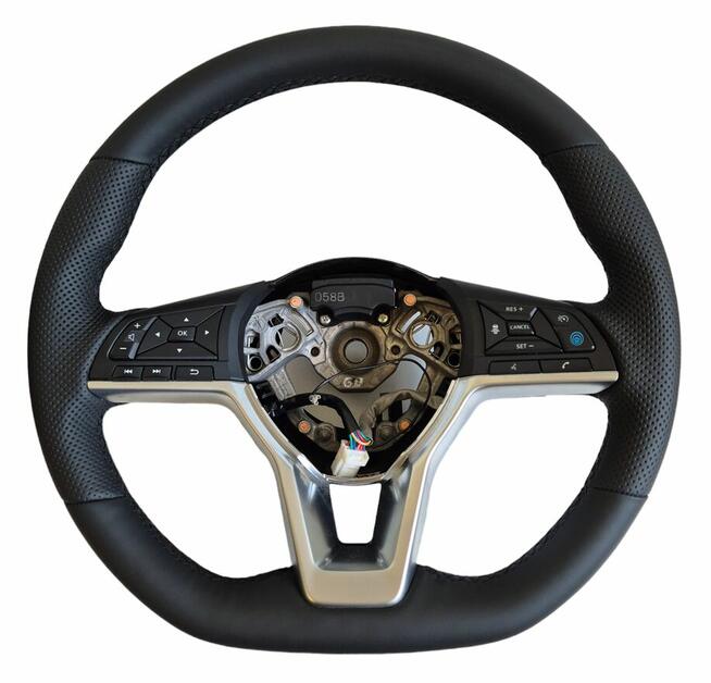 Kier Center - obszywanie kierownic, modyfikacja owalu