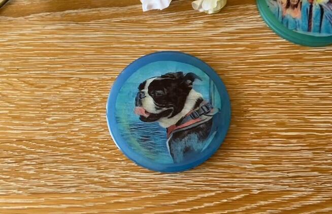 Dodatki i ozdoby z żywicy epoksydowej na zamówienie