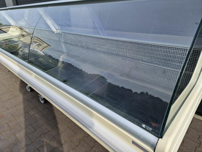 Lada chłodnicza witryna EsSystemK Dorado 3,85m. Transport