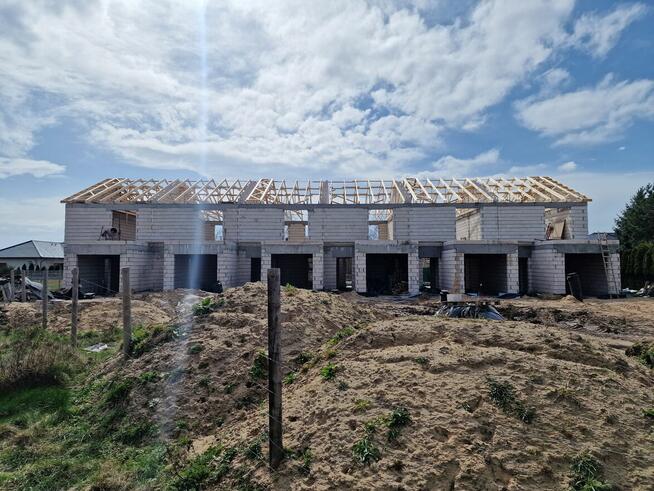 Budowa domów, stan surowy