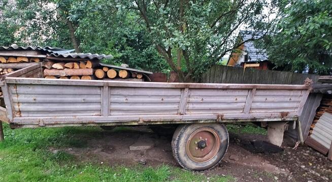 Sprzedam przyczepę rolnicza plus oś