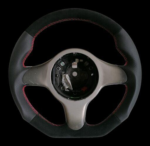 Kier Center - obszywanie kierownic, modyfikacja owalu