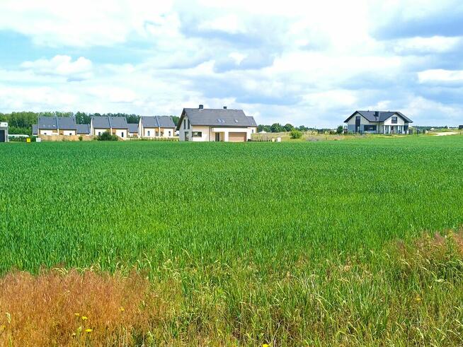 Działka budowlana 1661m2