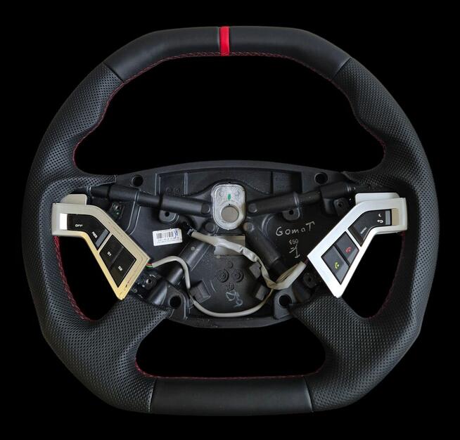 Kier Center - obszywanie kierownic, modyfikacja owalu