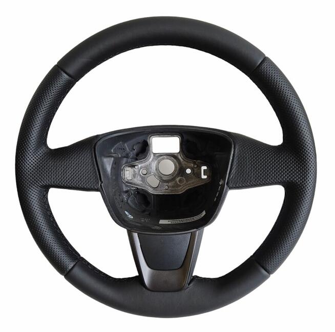 Kier Center - obszywanie i modyfikacja owalu kierownic