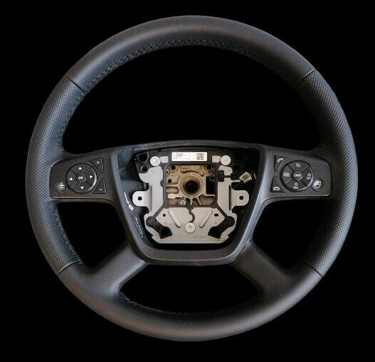 Kier Center - obszywanie kierownic, modyfikacja owalu