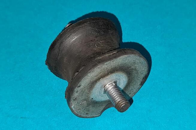 Bmw E46 FL Poduszki Skrzyni Biegów 2szt