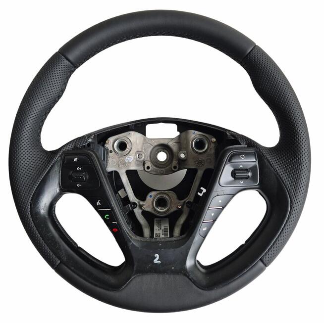 Kier Center - obszywanie kierownic, modyfikacja owalu