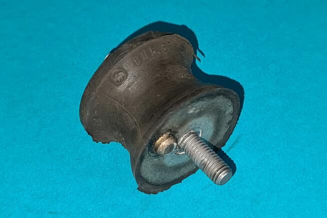 Bmw E46 FL Poduszki Skrzyni Biegów 2szt