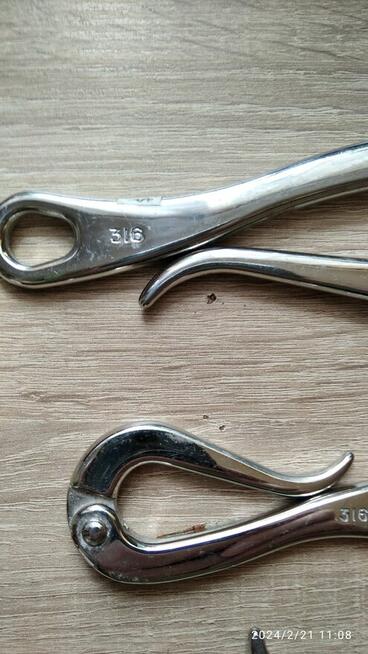 Szybko-mocujący hak żeglarski