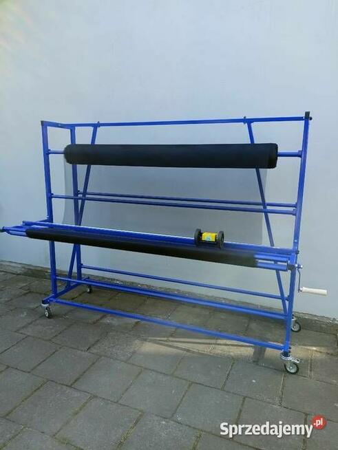 Stojak mobilny do folii, agrotkaniny z licznikiem i zwijakiem