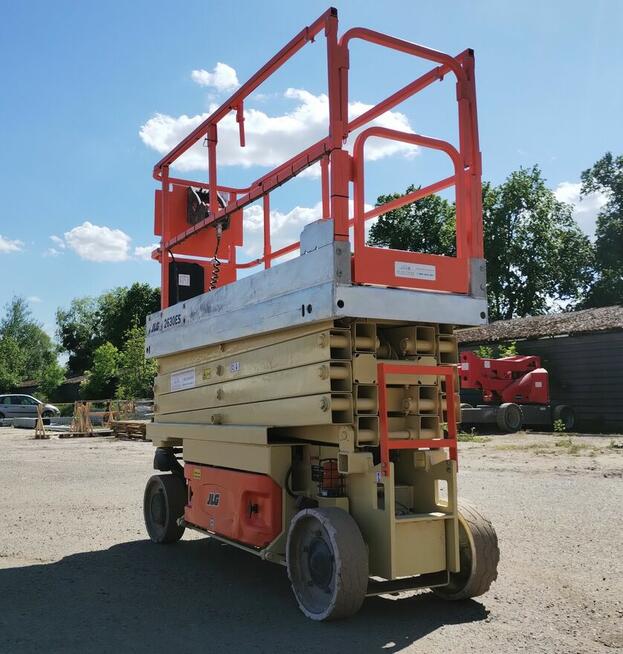 JLG 2630ES - podnośnik nożycowy - 10 m - WYNAJEM