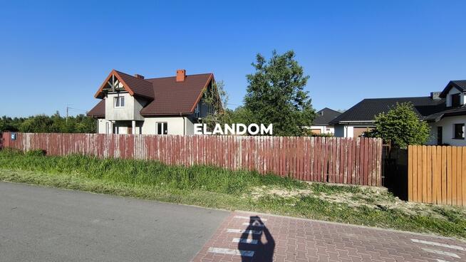 Dom jednorodzinny do własnej aranżacji (Cisie)