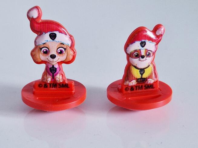 Zestaw figurek z kinder niespodzianki