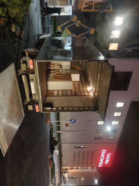 Przeprowadzki, Transport,utulizacja