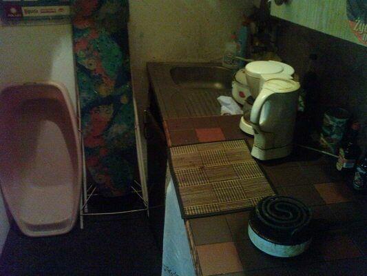 BLAGAM TYLKO O PODAROWNIE MI ZYWNOSCI I UBRAN ZA CO DZIEKUJE