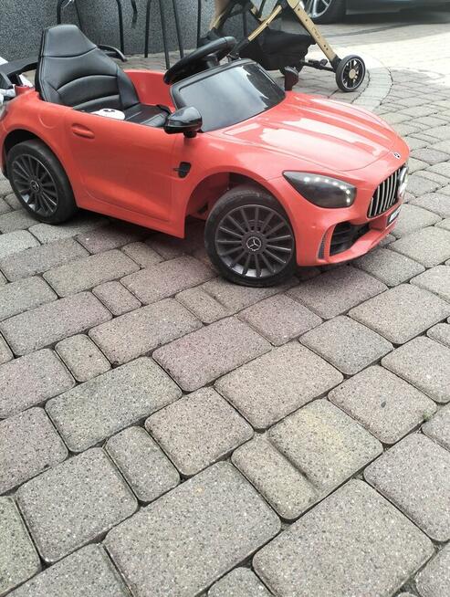 Sprzedam samochód do dziecka