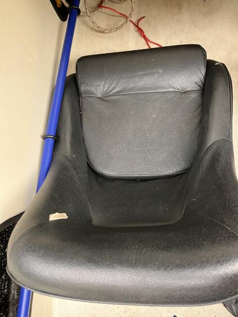 Łódż motorową na trajlerze z silnikiem 75KM -sprzedam