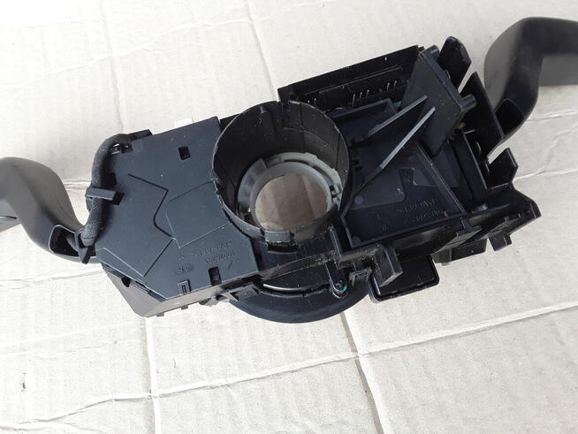 Przełącznik kolumny kierowniczej