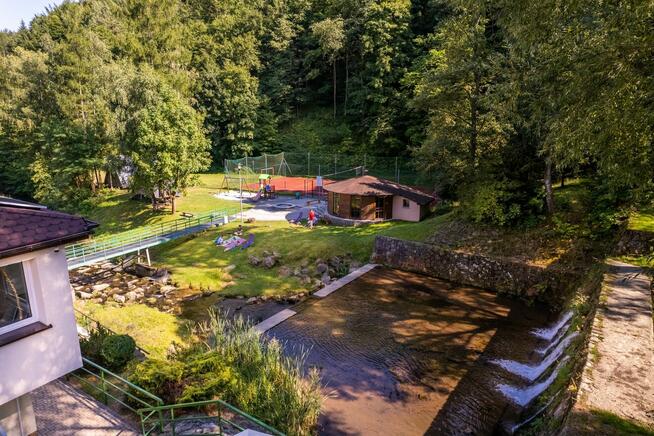 Ośrodek Wczasowy nad Wodospadem, nad Jeziorem Żywieckim- 1ha