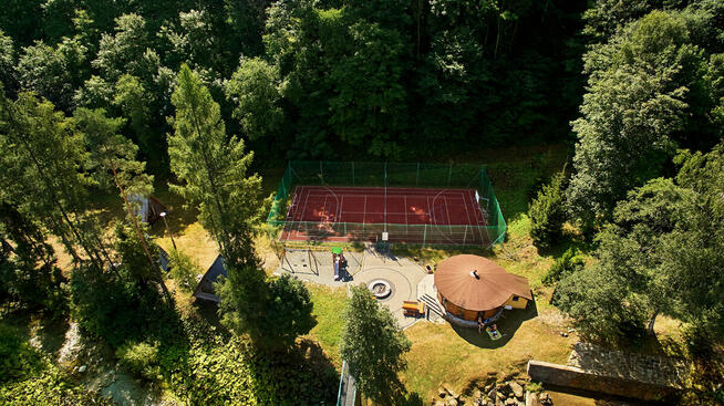 Ośrodek Wczasowy nad Wodospadem, nad Jeziorem Żywieckim- 1ha